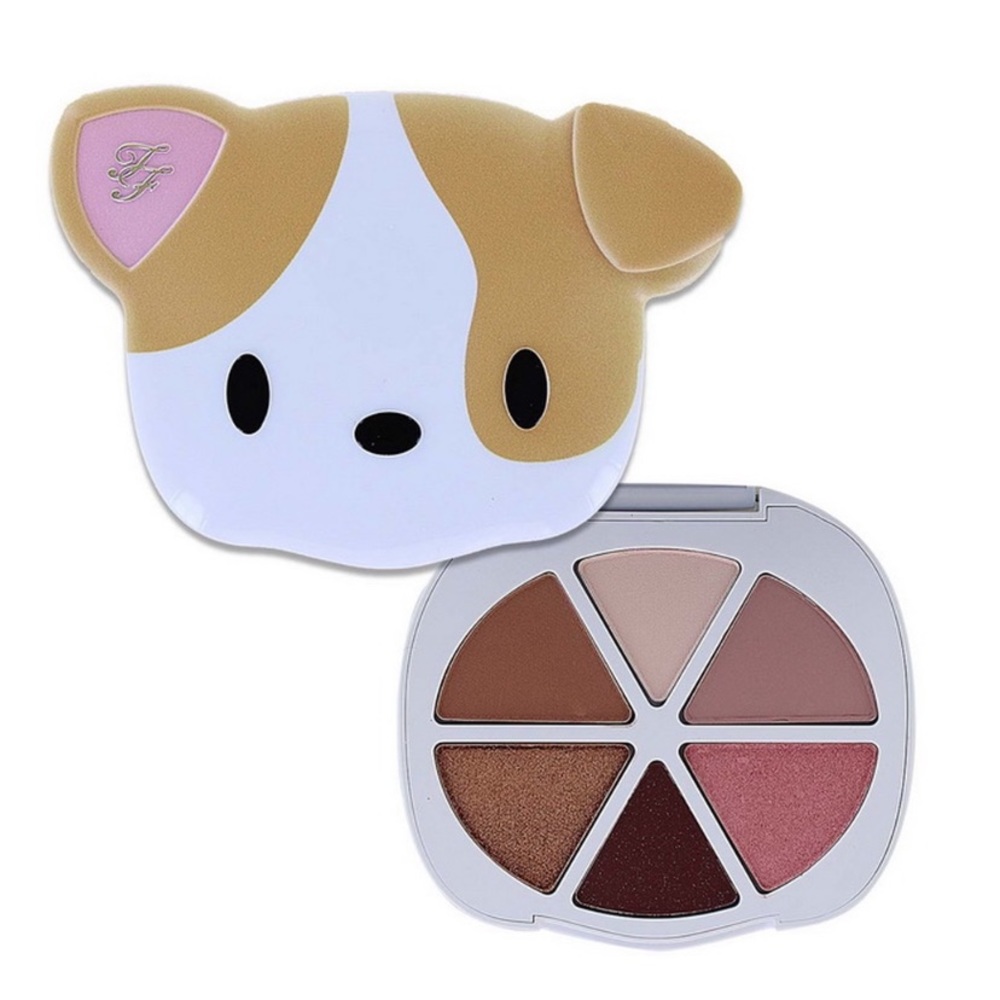 Two Faced Eyeshadow ! Brand New - Limited Edition